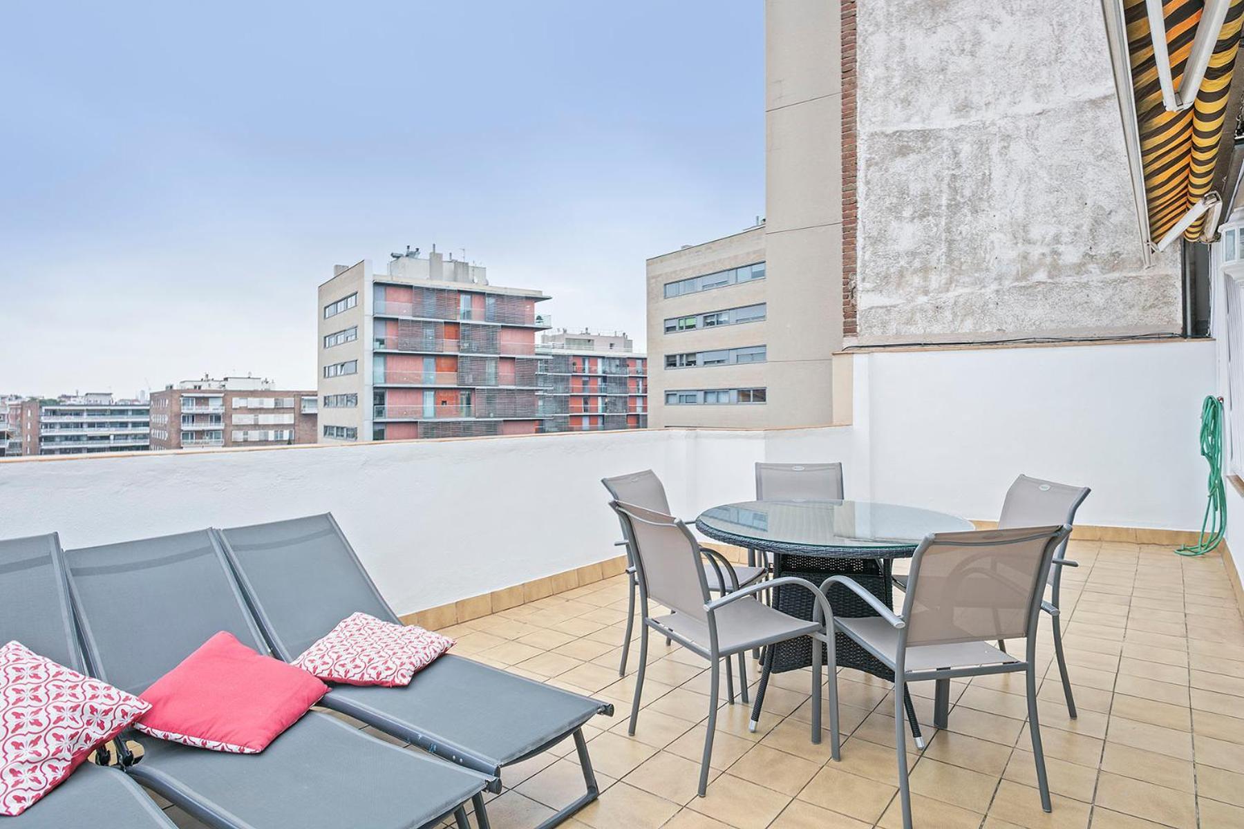 Sarria Attic Apartment Barcelona Exterior photo